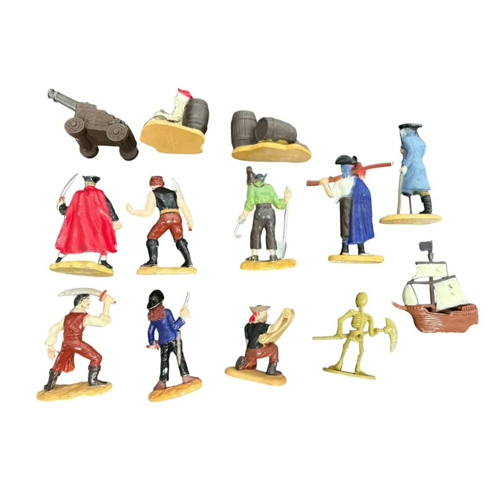 Pirate Toy Lot – Flag, Safari Ltd Figures, Fake Coins, X Marks the‎ Spot Decor
